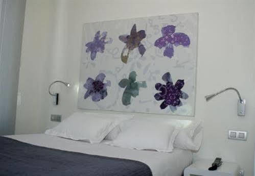 Hostal Acuarela Burgo Extérieur photo